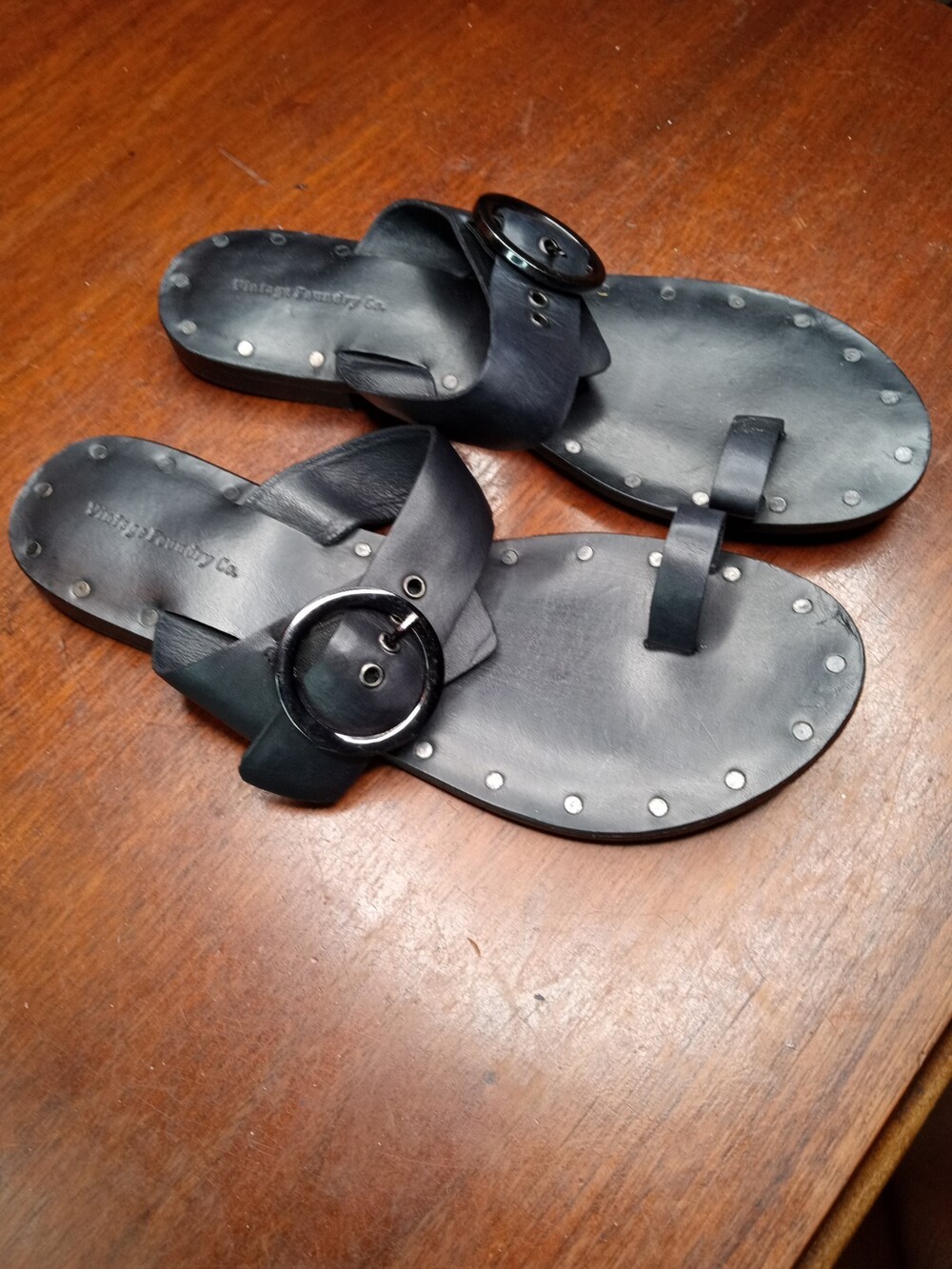 Vintage Foundry Co. VFL241 Women’s Black Indian Sandal • India • Sz 9 Est 2014